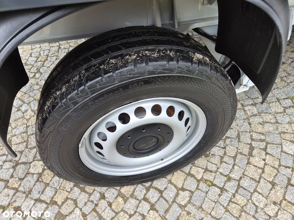 Volkswagen T5 kilka sztuk - 33