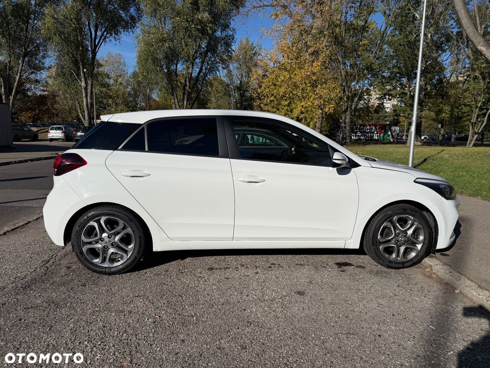 Hyundai I20 2018 photo 3