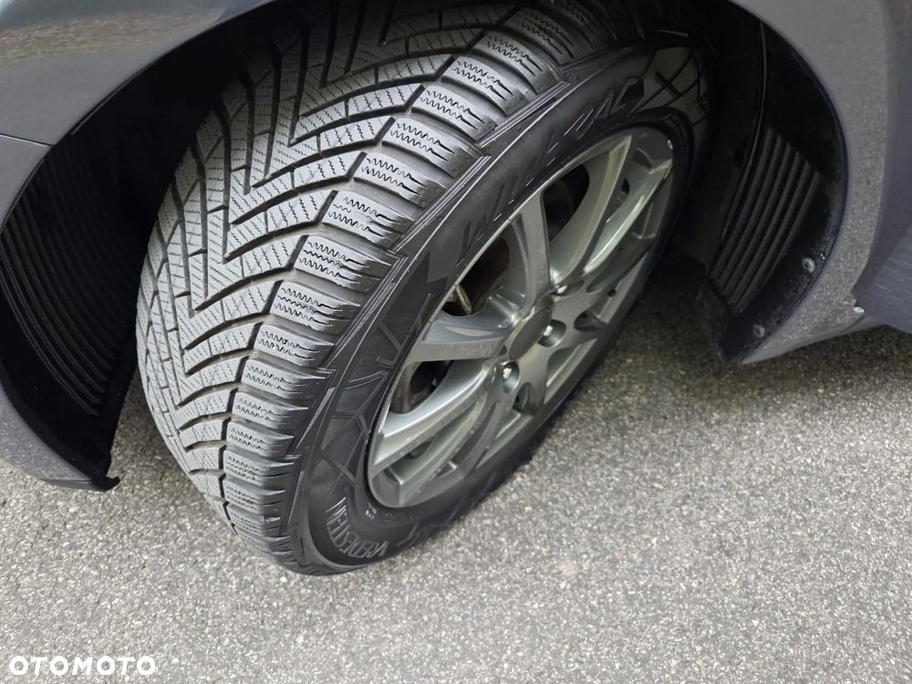 Kia Ceed 1.6 GDI SW DCT Platinum Edition - 31