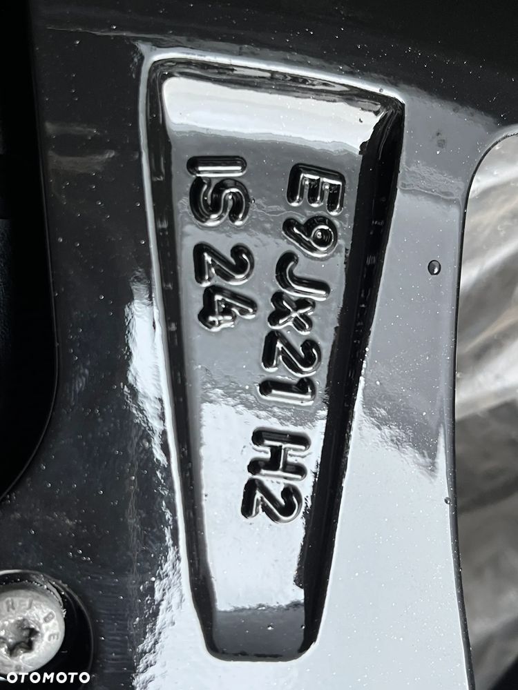 ORYGINALNE Felgi alu BMW Seria 7 I7 G70 X3 G45 G48 9J 10,5J ET 24 ET 44 - 21