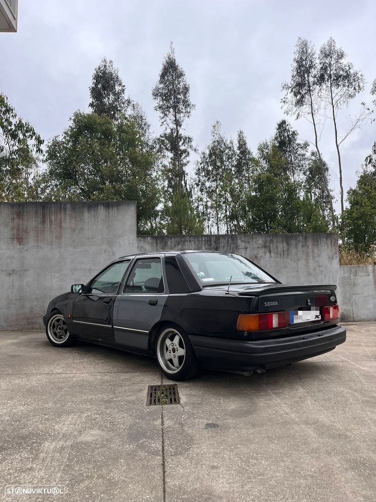 Ford Sierra 2.0i Ghia - 9