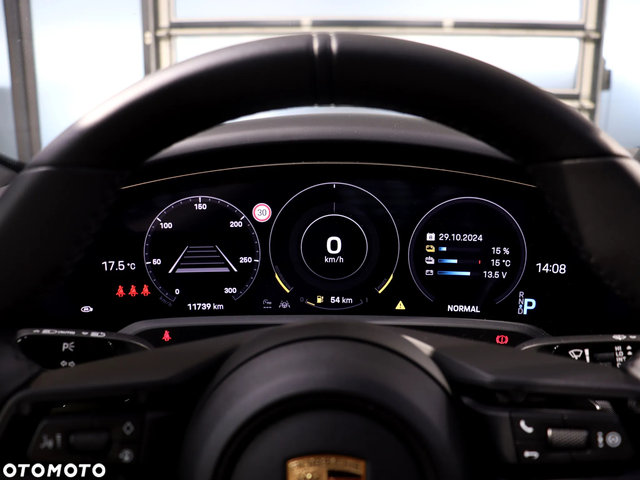 Porsche Taycan Performance Plus - 21