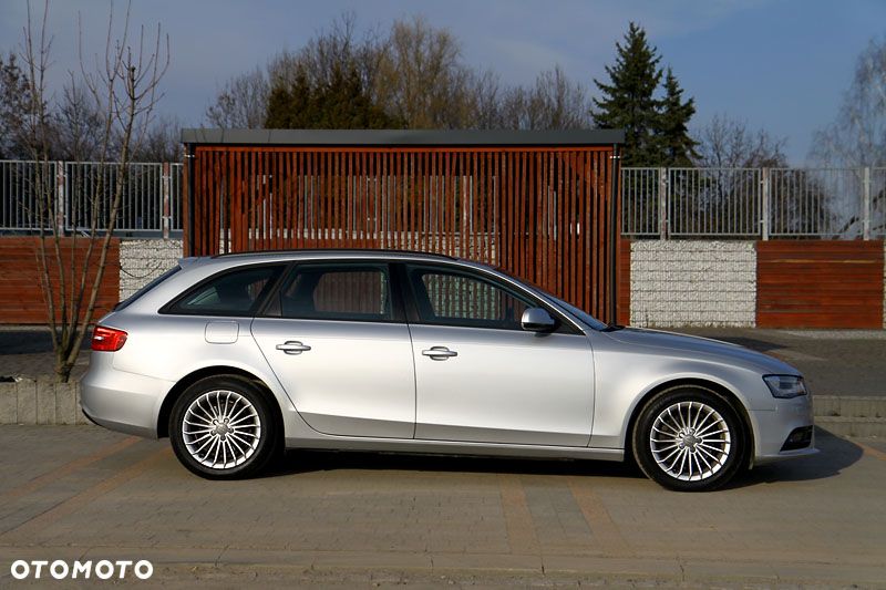 Audi A4 Avant 2.0 TDI Multitronic - 5