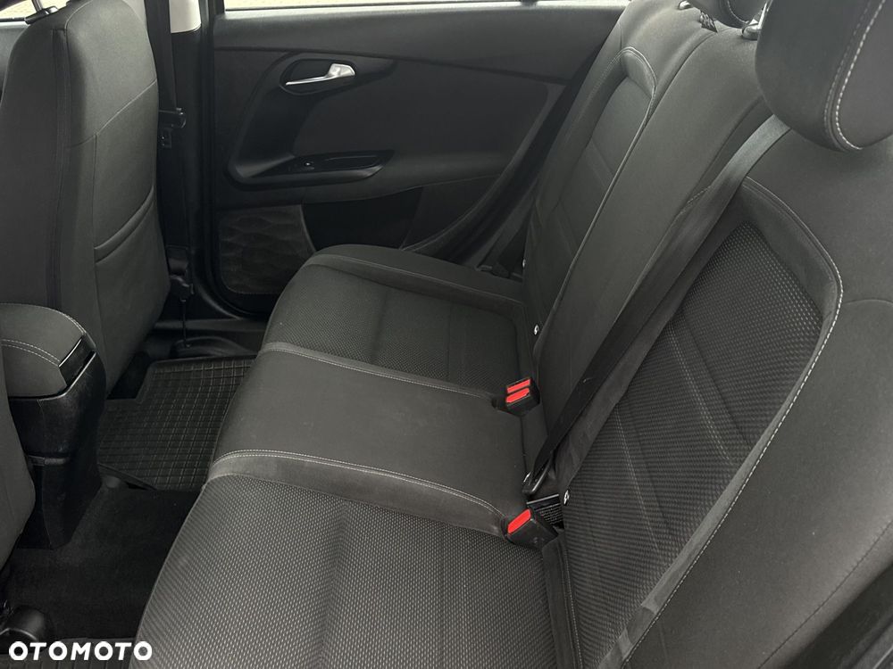 Fiat Tipo 1.4 16V Lounge EU6d - 11