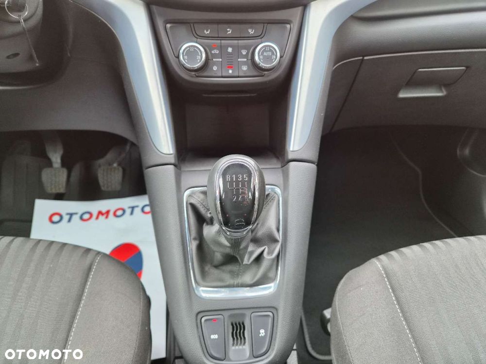 Opel Zafira - 28