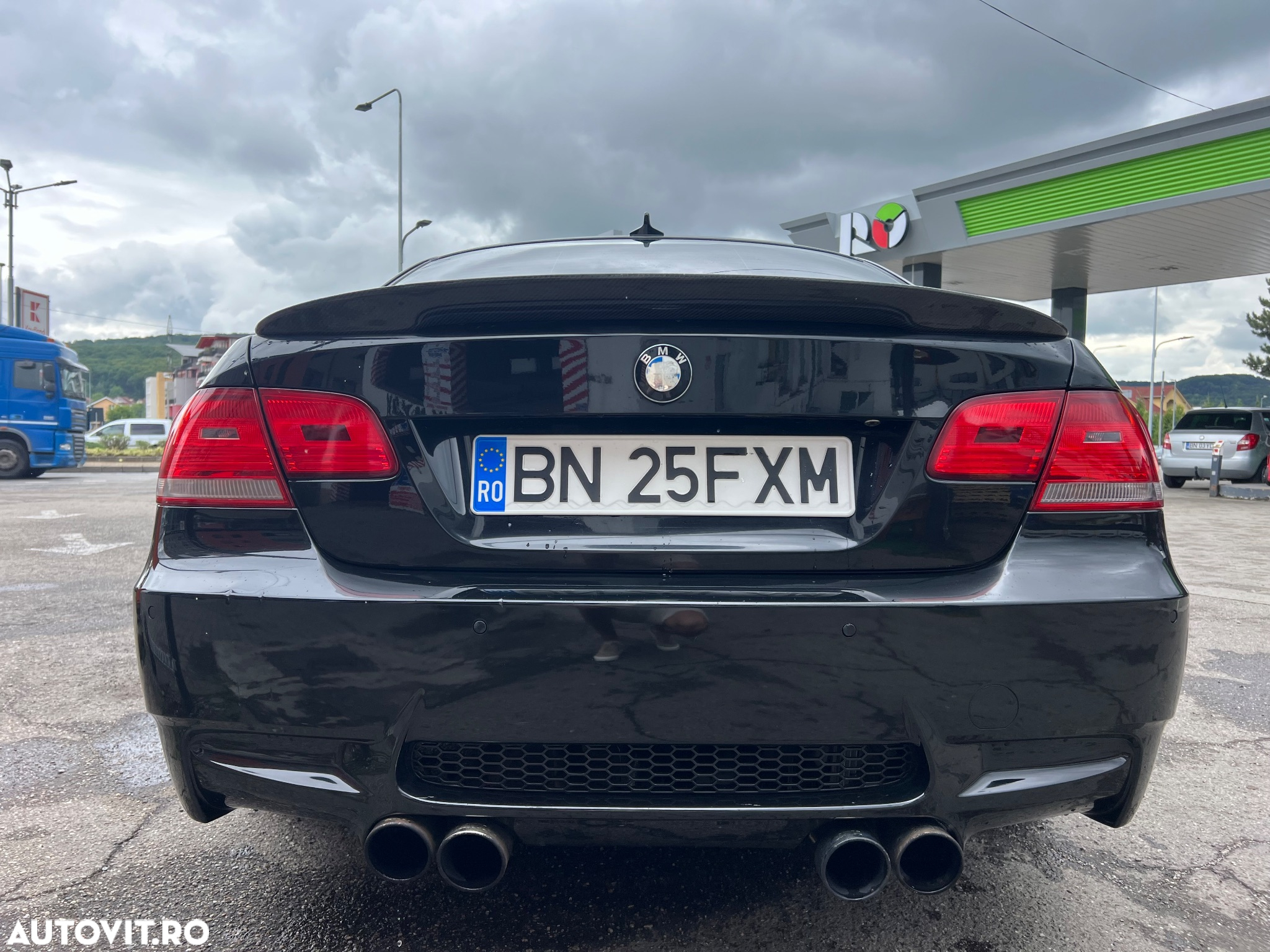 BMW Seria 3 325i Coupe Aut. - 4