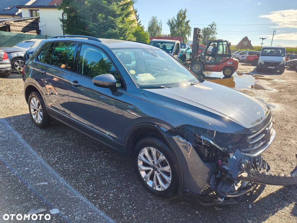 Volkswagen Tiguan 2.0 TDI SCR DSG ACTIVE - 10