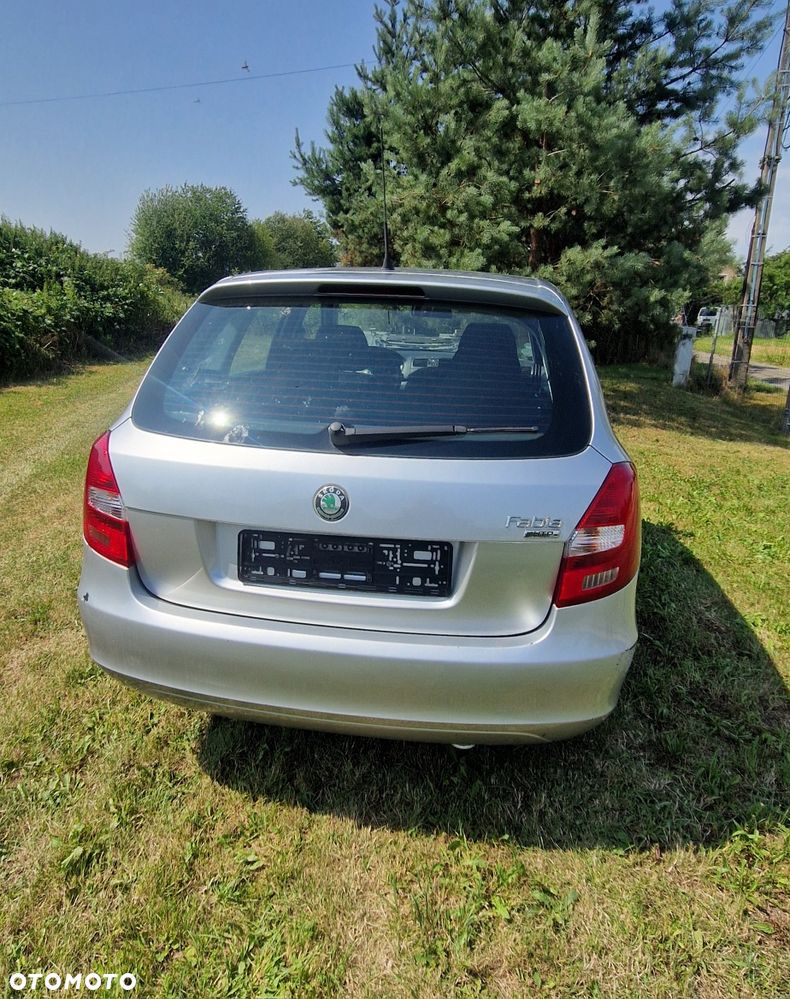Skoda Fabia - 4