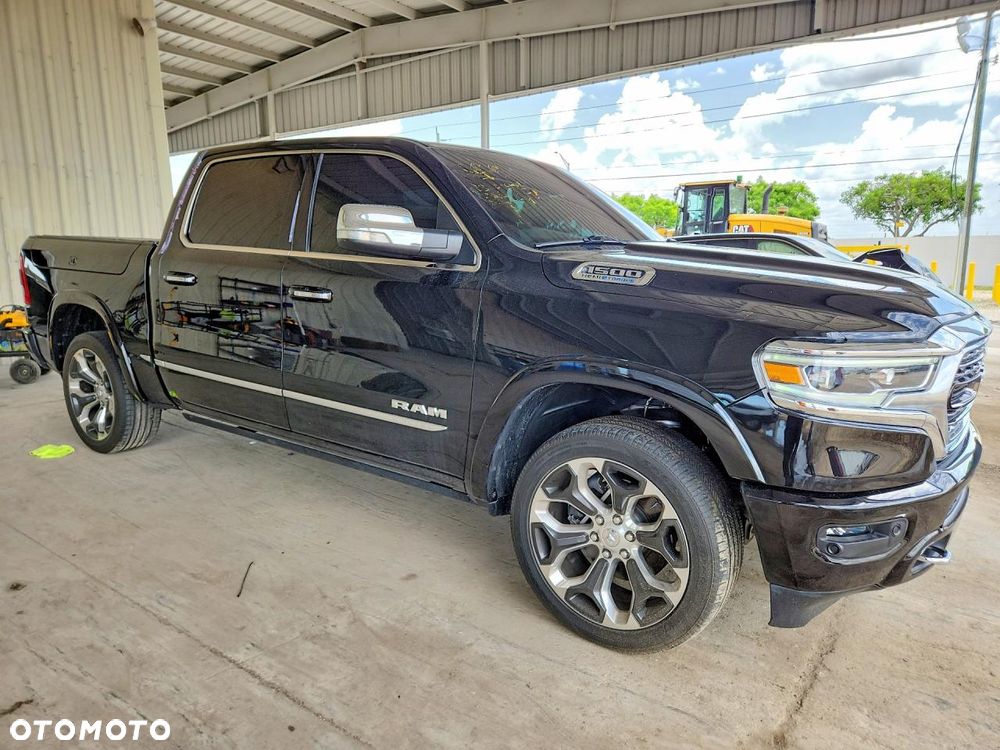 RAM 1500 - 4