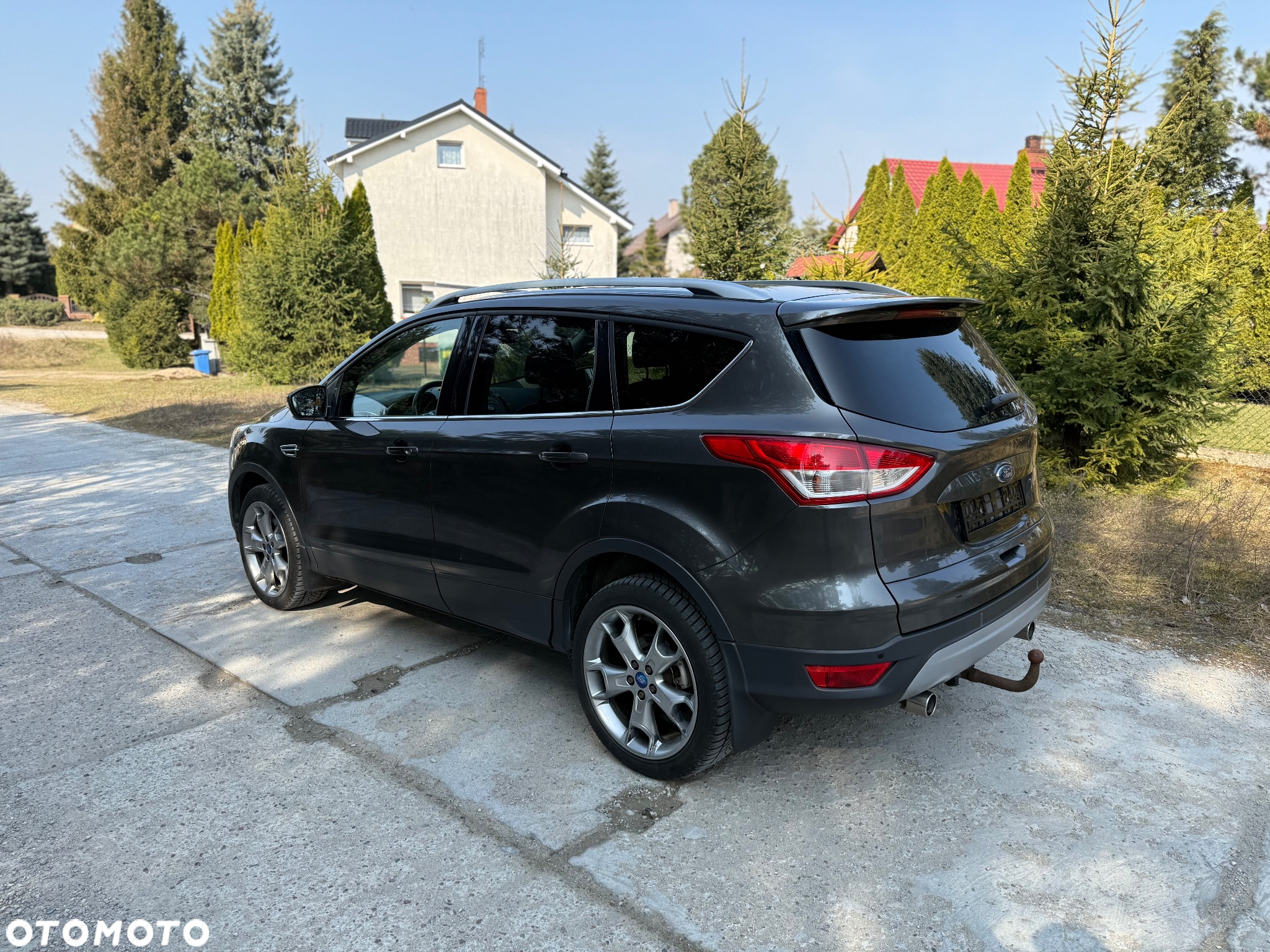 Ford Kuga - 4