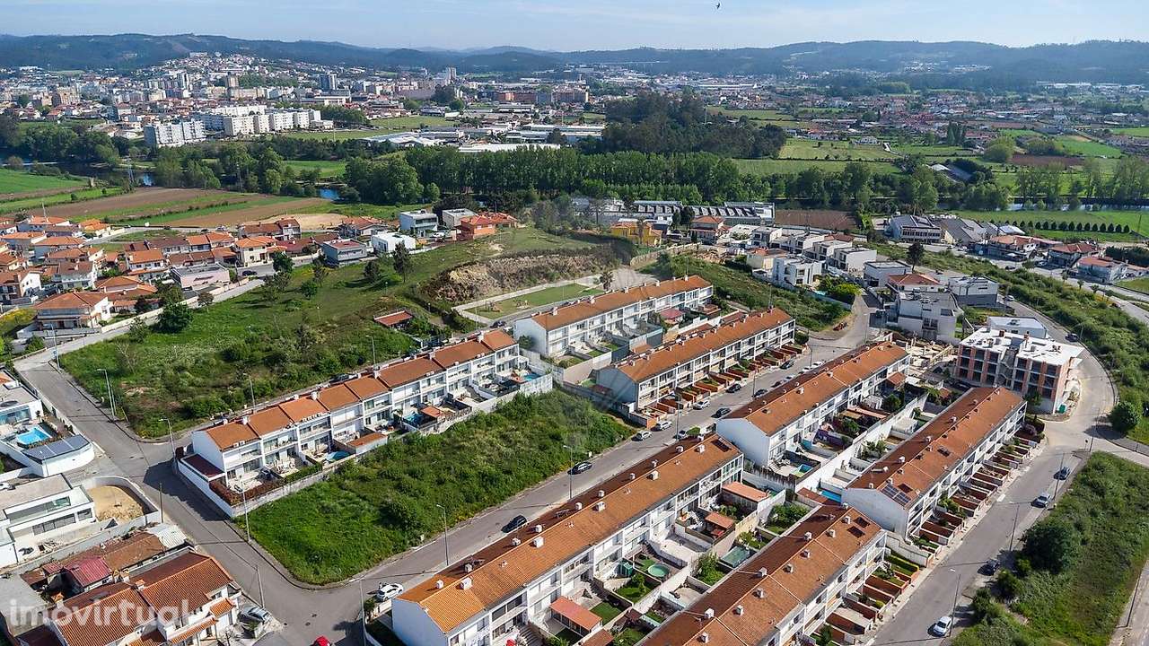 Terreno  para venda - Grande imagem: 2/14