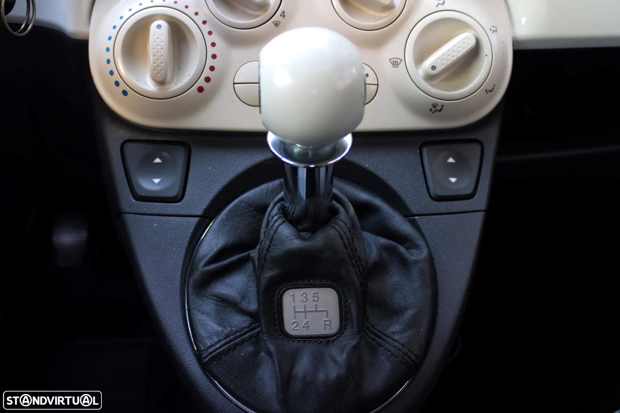 Fiat 500C 1.2 Lounge - 32