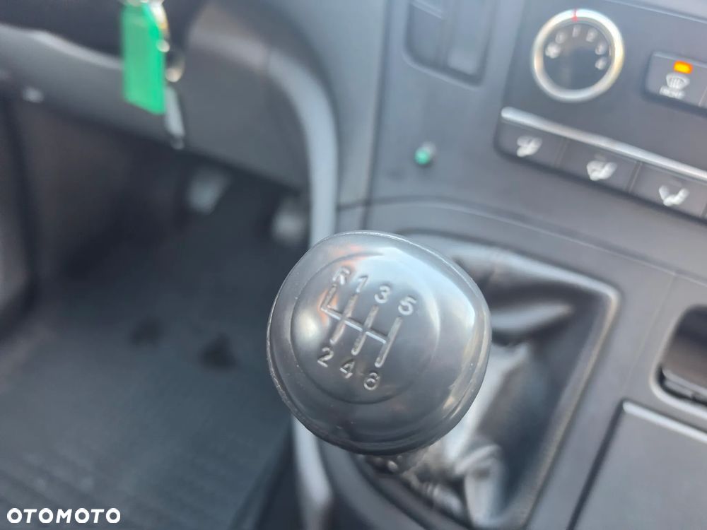 Hyundai H1 Starex Grand Starex - 20