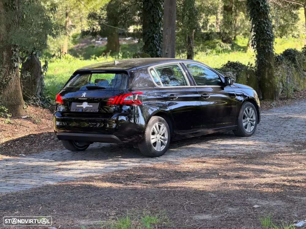 Peugeot 308 - 7