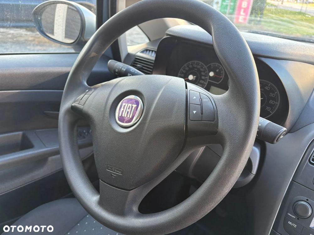 Fiat Grande Punto - 28