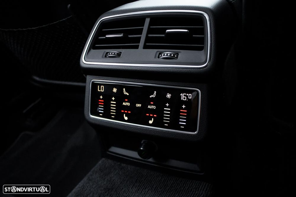 Audi RS6 Avant 4.0 TFSI quattro Tiptronic - 33