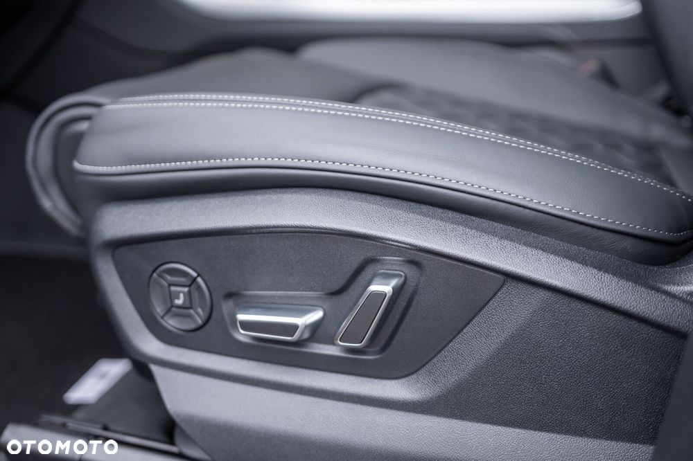 Audi Q7 60 TFSI e PHEV Quattro S Line Tiptr - 16
