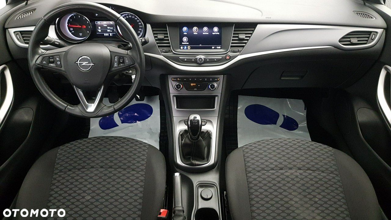 Opel Astra - 19