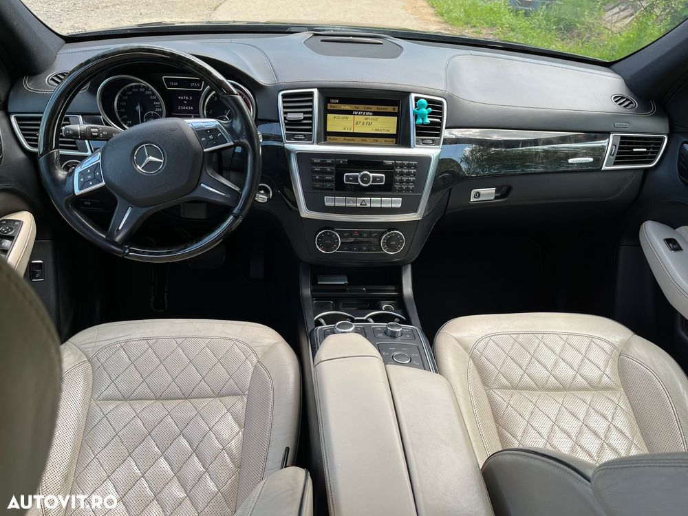 Mercedes-Benz ML - 17