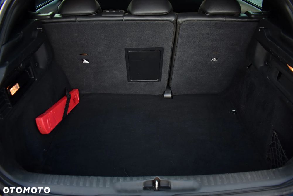 Citroën DS4 e-HDi 110 EGS6 SoChic - 40