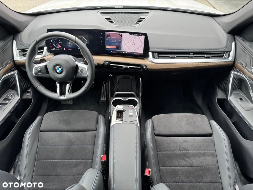 BMW X1 sDrive18i M Sport sport - 10