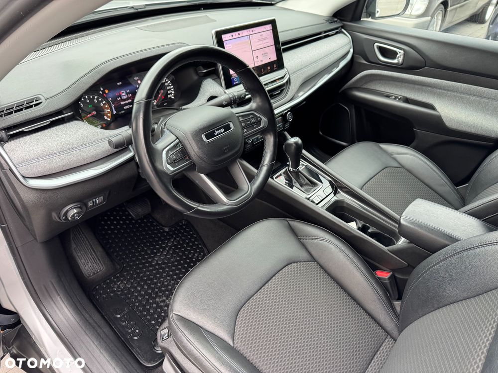 Jeep Compass 1.3 TMair Longitude FWD S&S DDCT - 16
