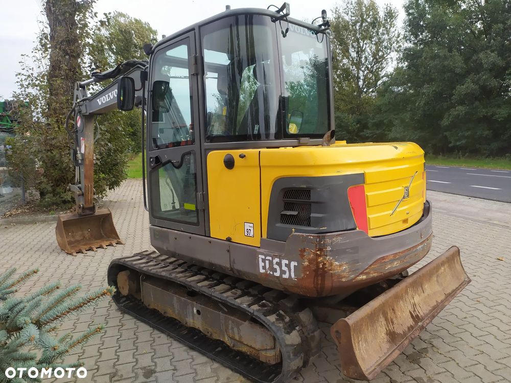 Volvo EC55C - 11
