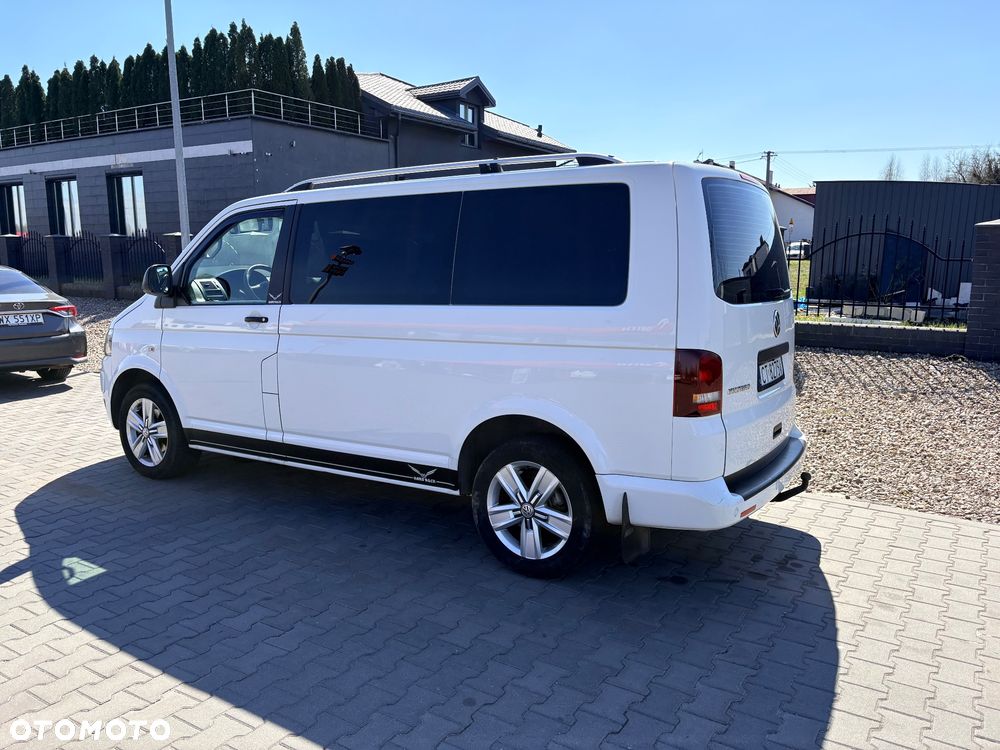 Volkswagen Multivan - 27