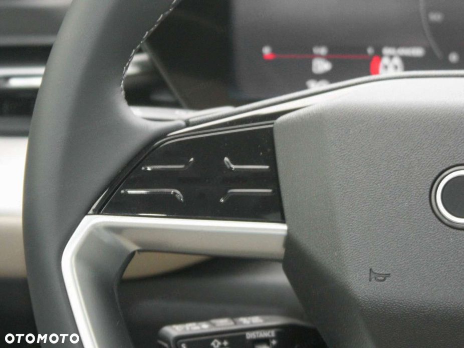 Audi Q5 Sportback - 8