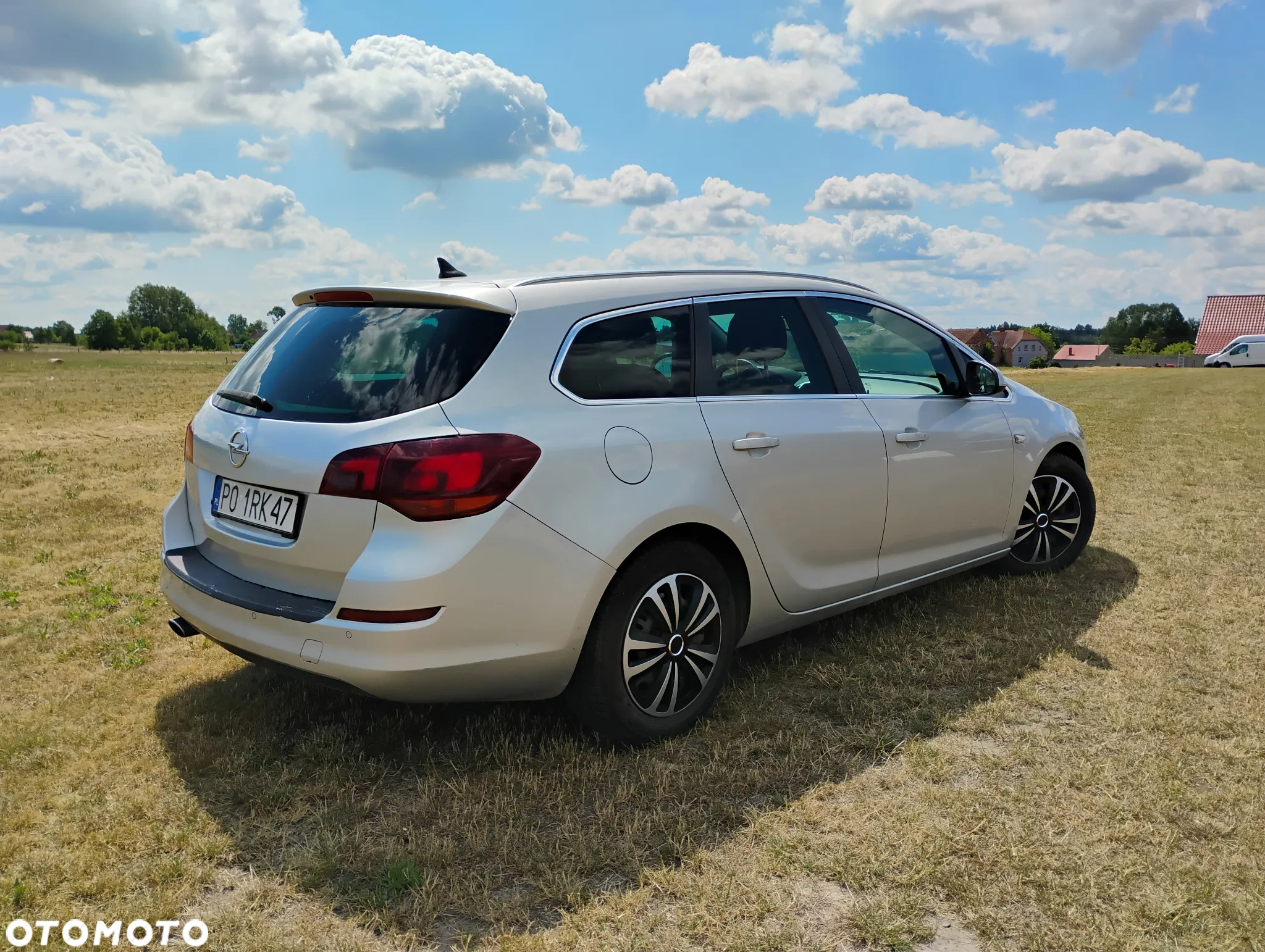 Opel Astra IV 2.0 CDTI Cosmo - 6