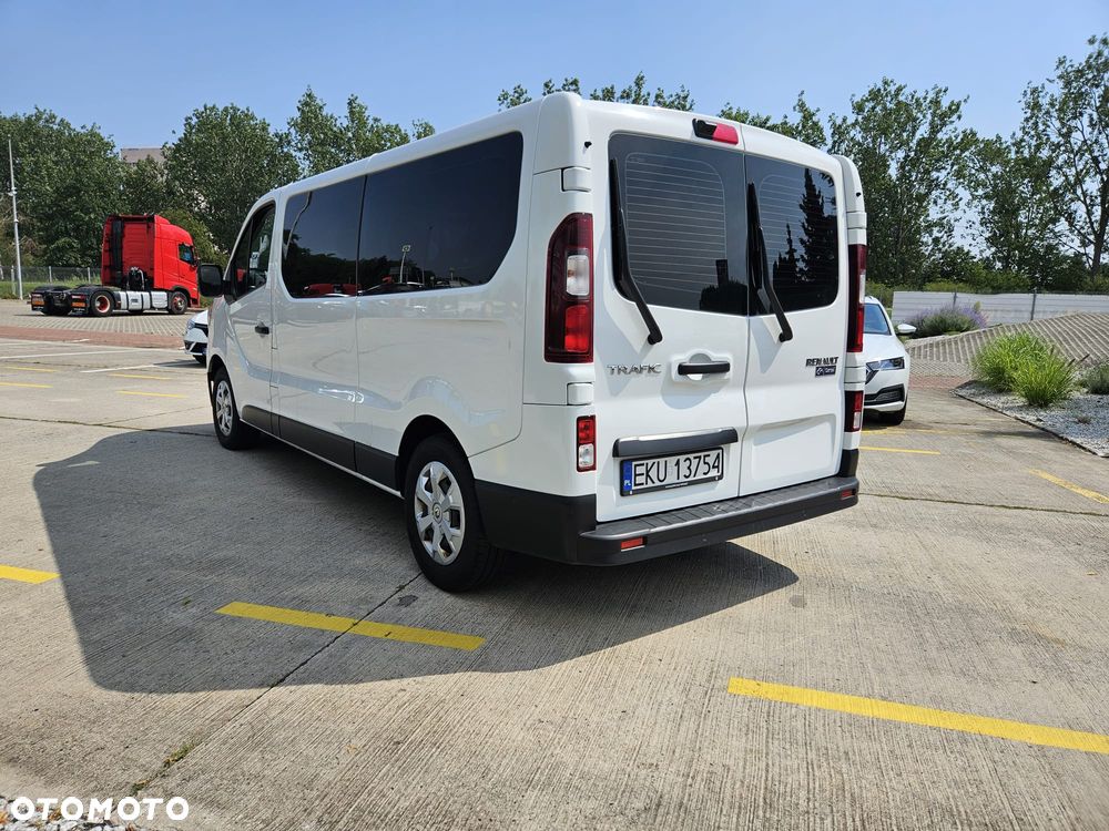Renault Trafic Grand 2.0 dCi EDC - 6