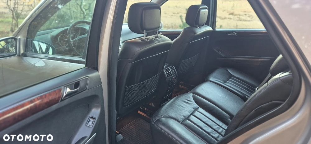 Mercedes-Benz ML 320 CDI 4-Matic - 23