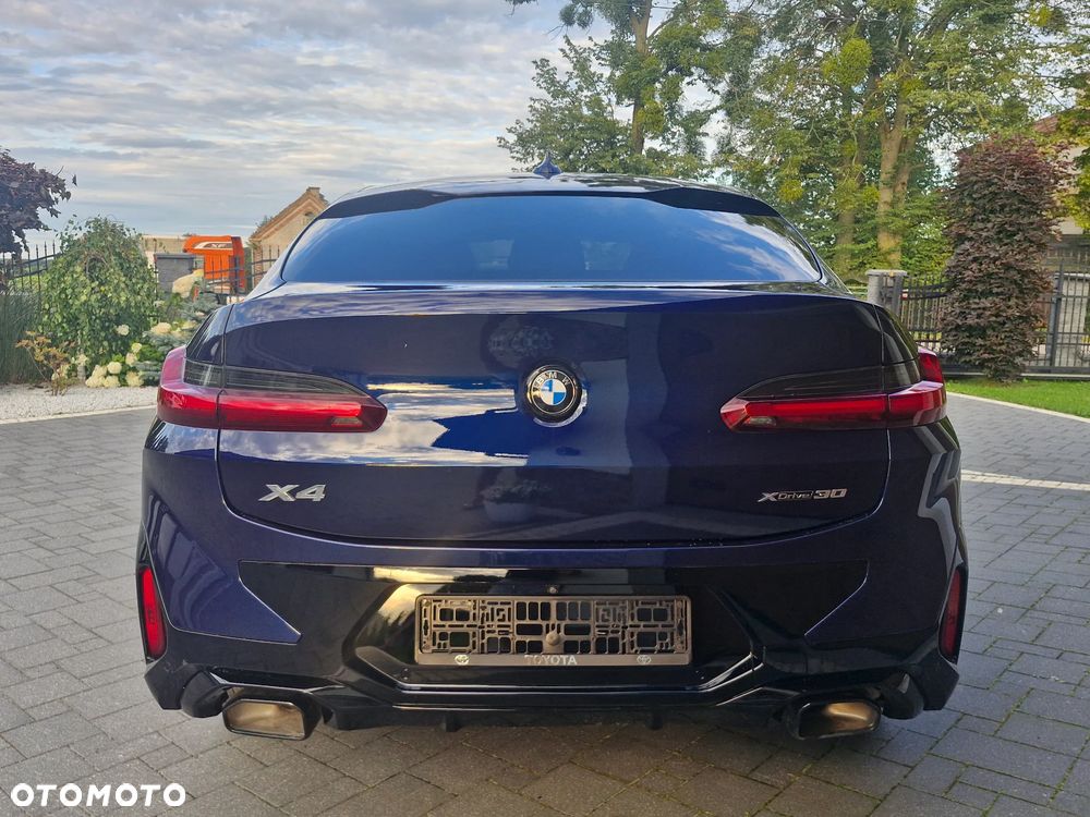 BMW X4 - 28