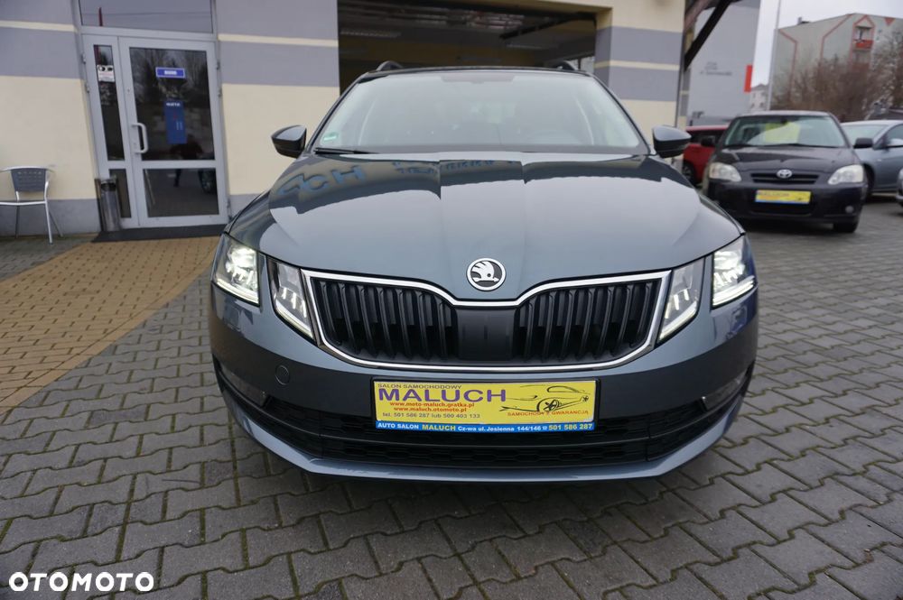 Skoda Octavia 2.0 TDI DSG Premium Edition - 6