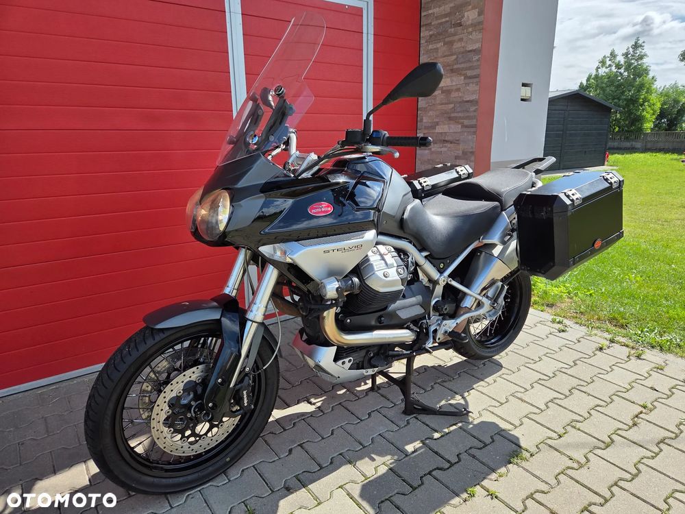 Moto Guzzi Stelvio - 5