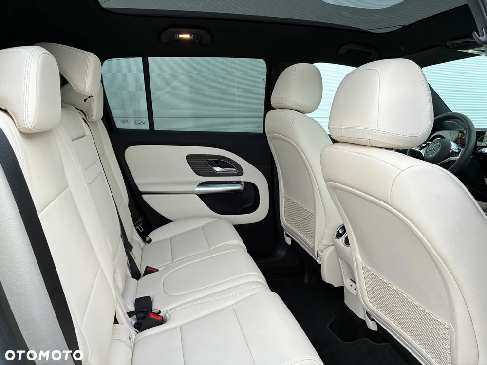 Mercedes-Benz GLB 350 4-Matic EQ 85kWh - 6