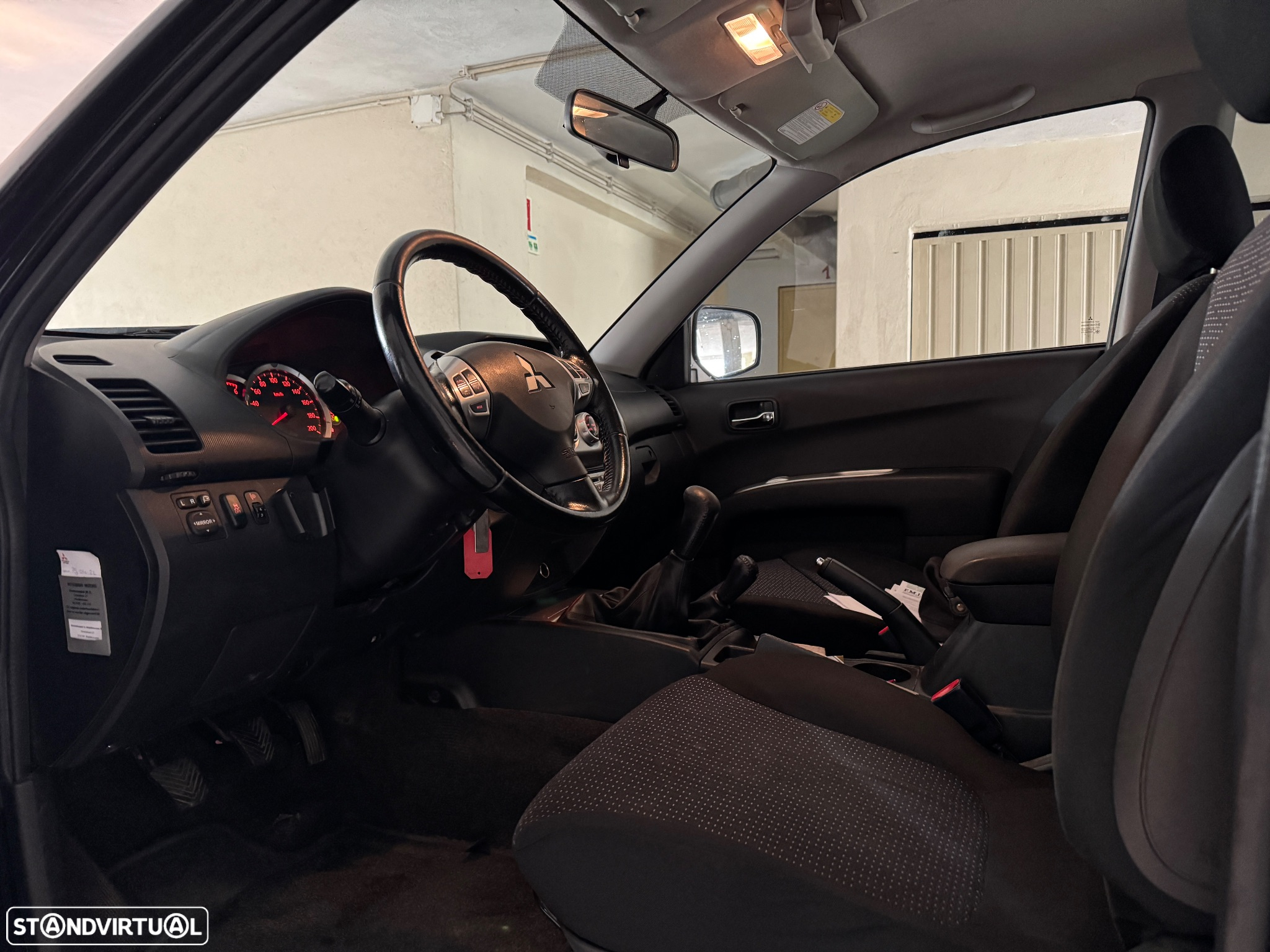 Mitsubishi L200 - 19