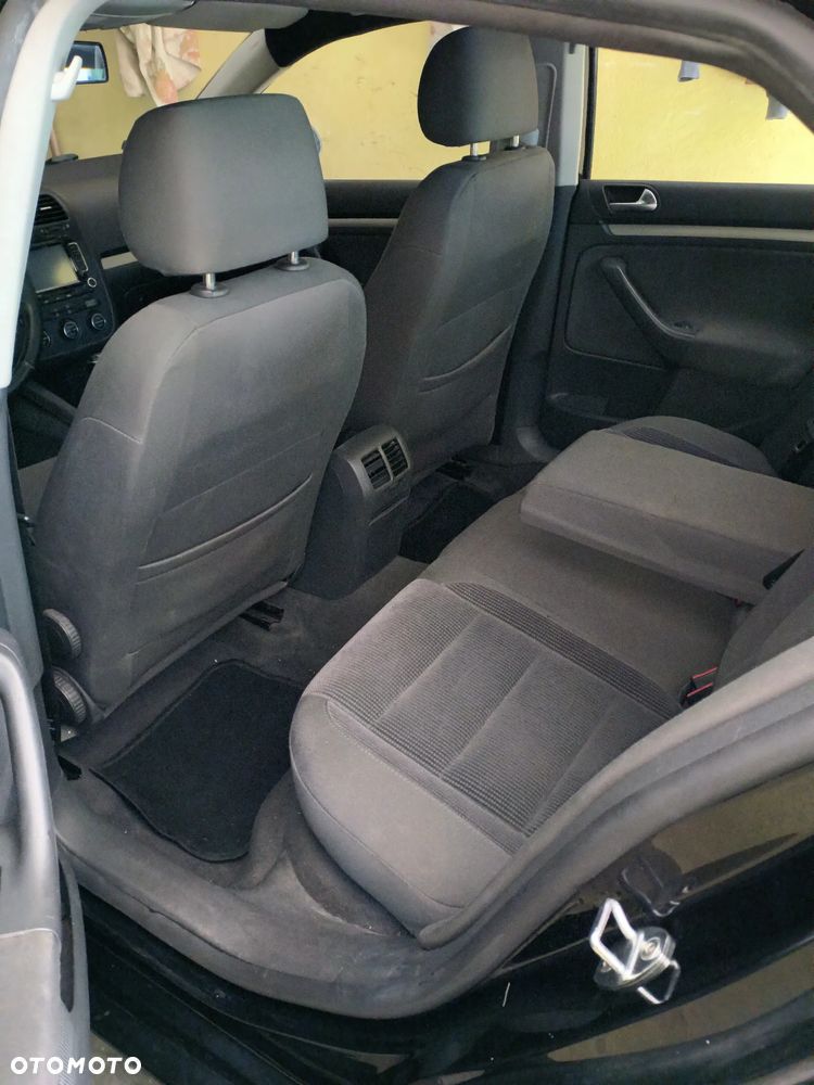 Volkswagen Jetta 1.9 TDI Comfortline - 7