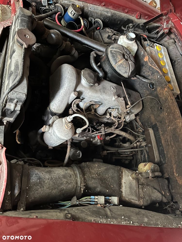 Mercedes-Benz W201 (190) - 7