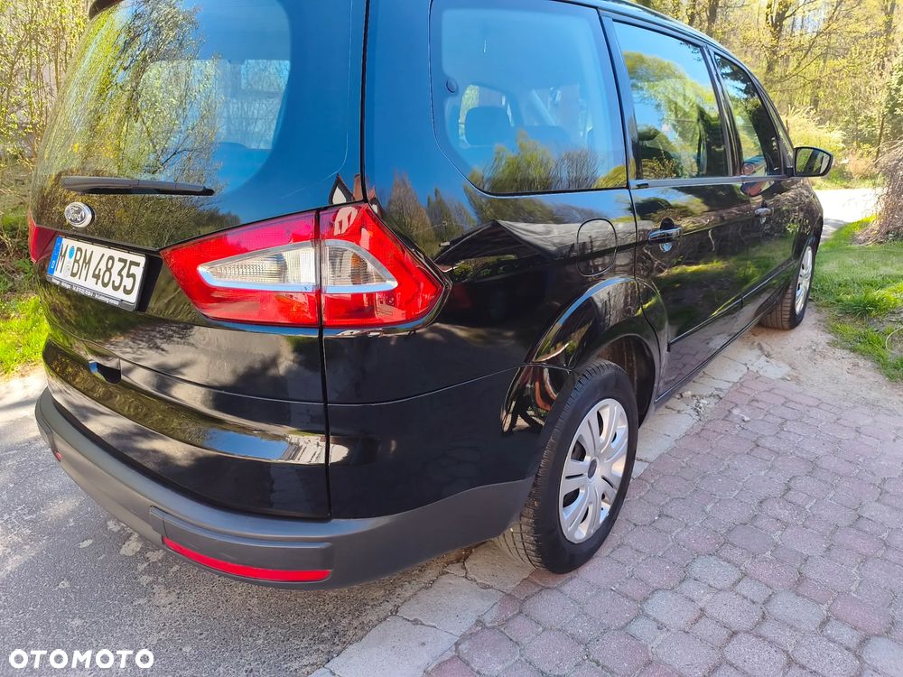 Ford Galaxy - 4