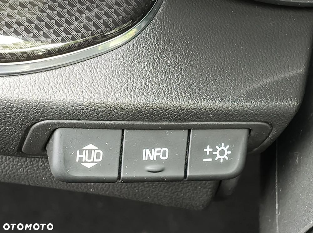 Opel Insignia 2.0 CDTI Business Elegance S&S - 26