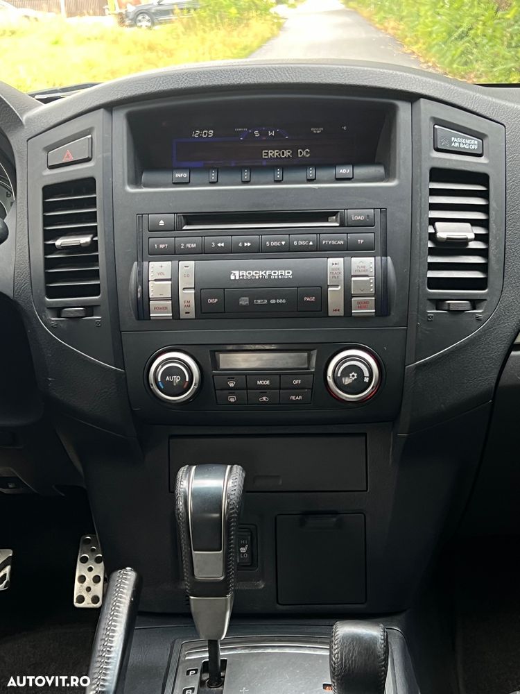 Mitsubishi Pajero 3.2 DI-D Automatik Instyle - 8