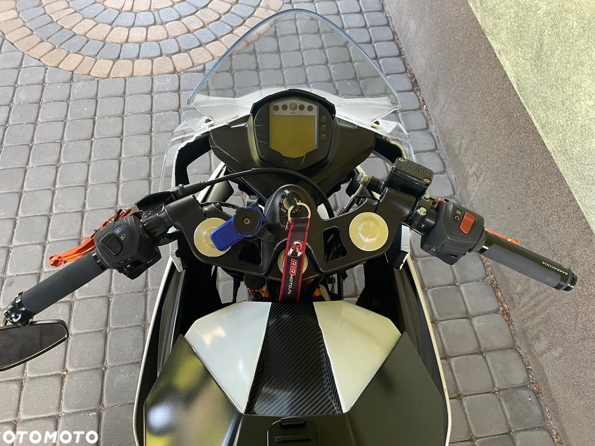 KTM RC 125 - 9