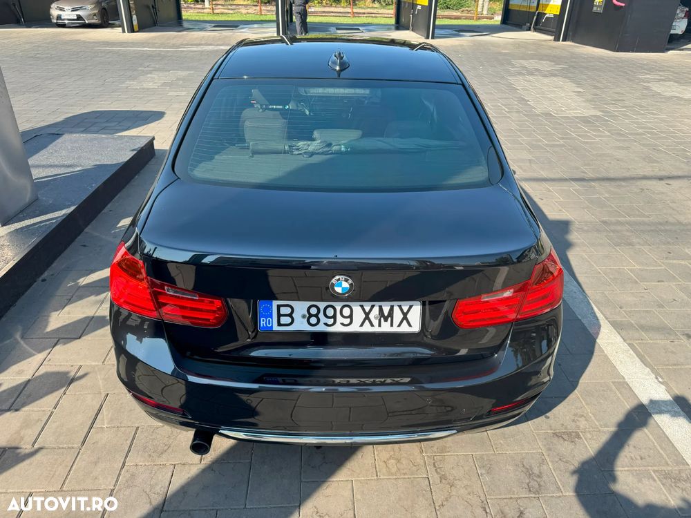 BMW Seria 3 320d Efficient Dynamic Edition Aut. Sport Line - 6