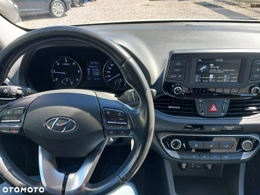 Hyundai i30 - 19