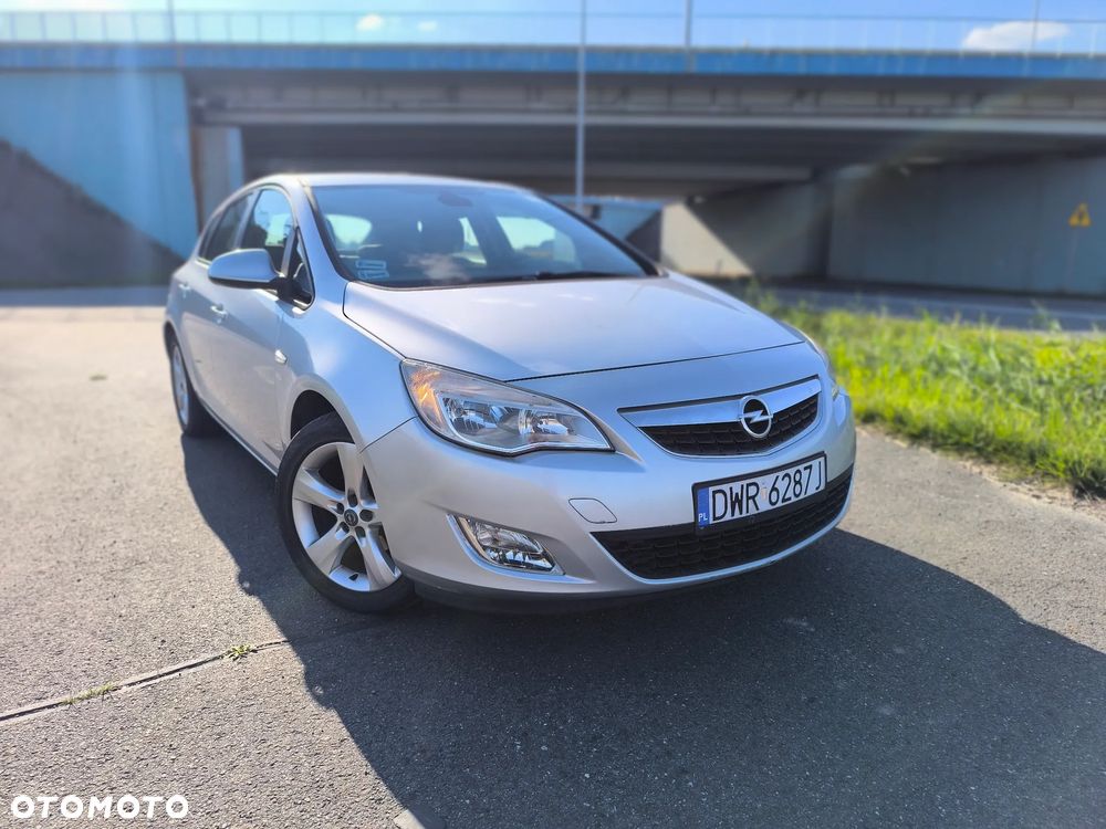 Opel Astra - 11