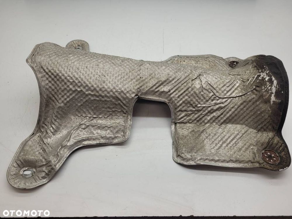 OSŁONA KATALIZATORA WYDECHU TERMICZNA 68189107AA GRAND CHEROKEE WH2 - 3