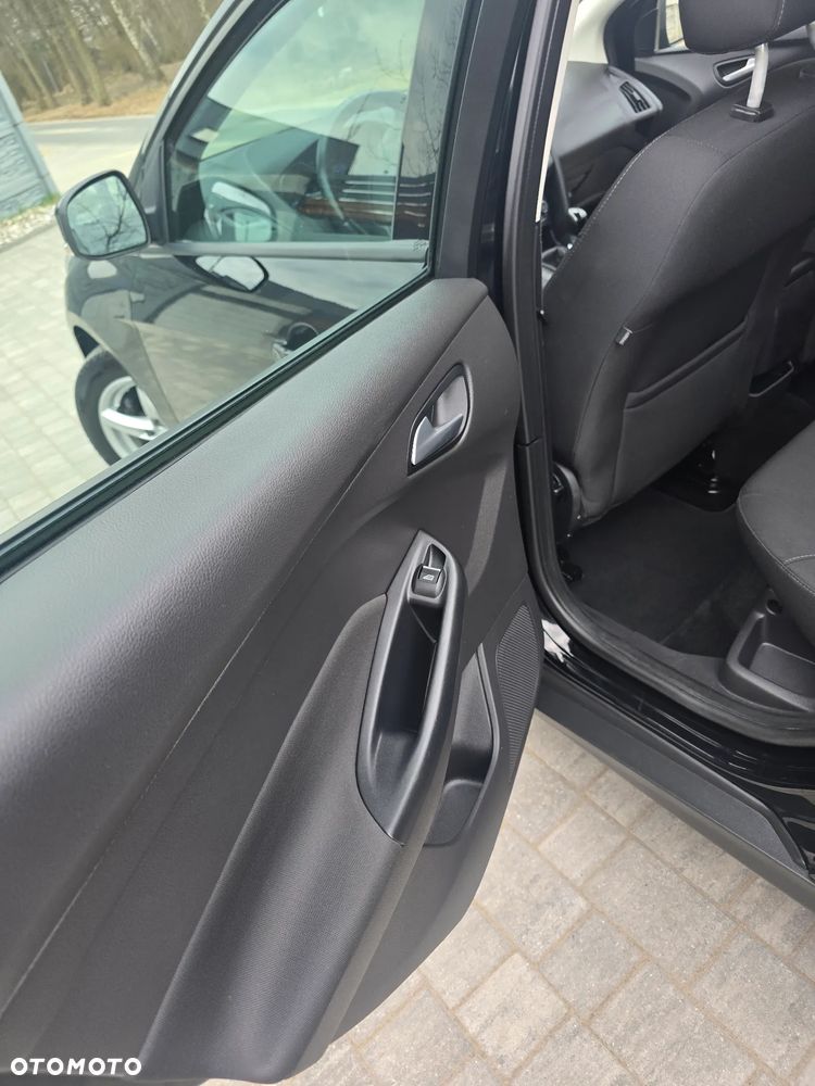 Ford Focus 1.5 EcoBoost STart-Stopp-System TITANIUM - 15