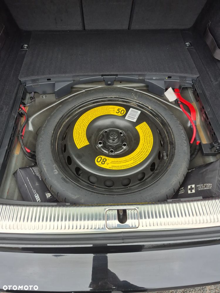 Audi A4 Avant 2.0 TDI S tronic quattro - 23