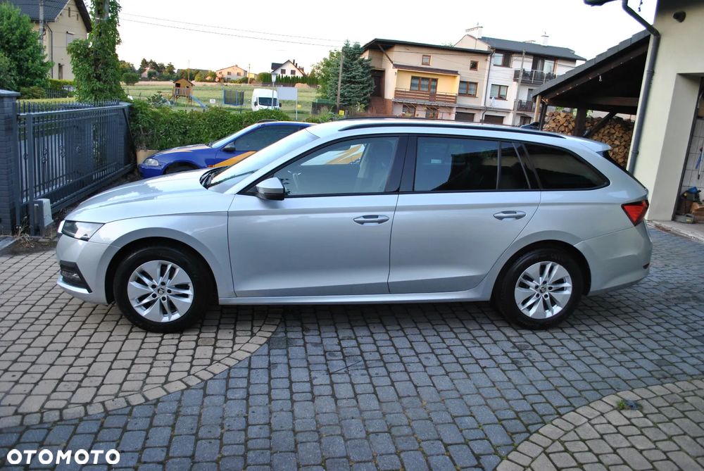 Skoda Octavia 2.0 TDI DSG Ambition - 7